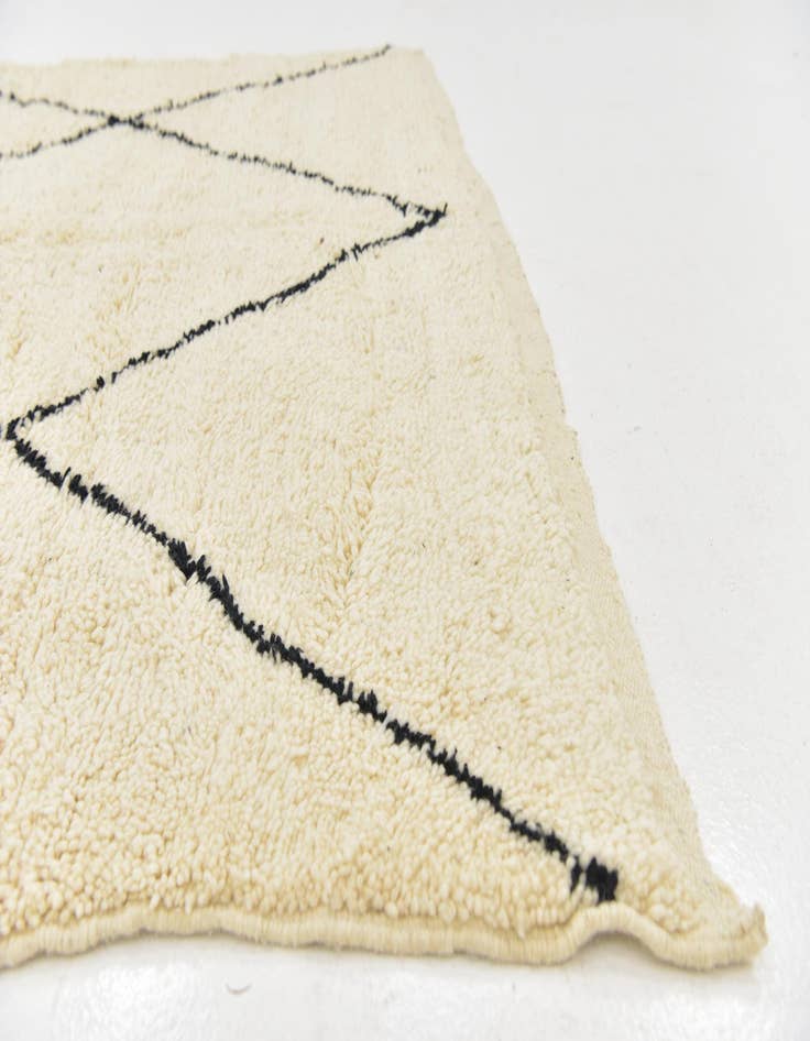 Detail image of  6' 4 x 9' 7  Hand Knotted Moroccan Wool Rug