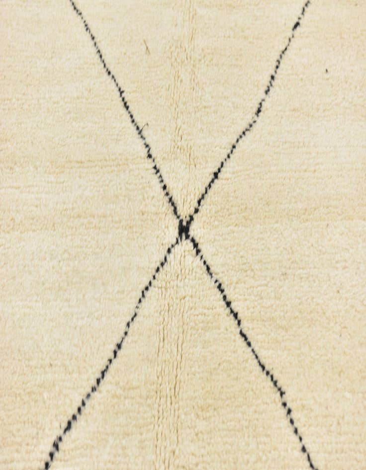 Detail image of  6' 10 x 9' 4  Hand Knotted Moroccan Wool Rug