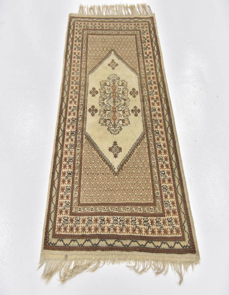 Detail image of  3' 2 x 5' 4  Hand Knotted Moroccan Wool Rug