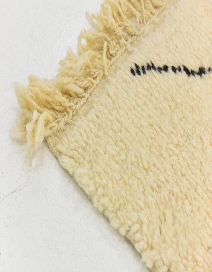 Detail image of  5' x 7' 6  Hand Knotted Moroccan Wool Rug