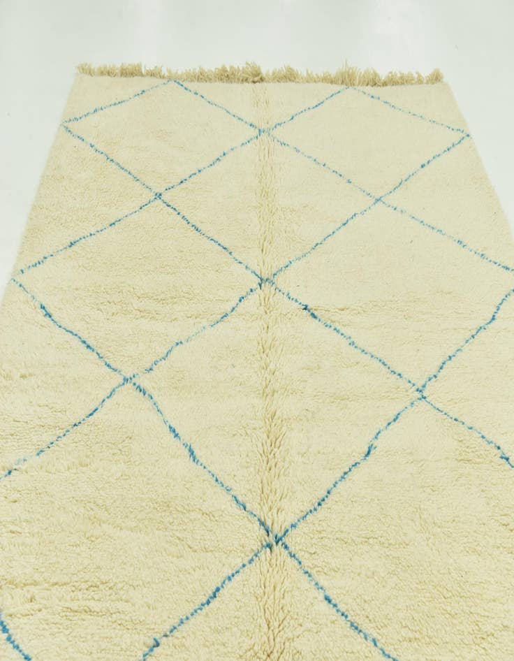 Detail image of  6' 10 x 10' 2  Hand Knotted Moroccan Wool Rug