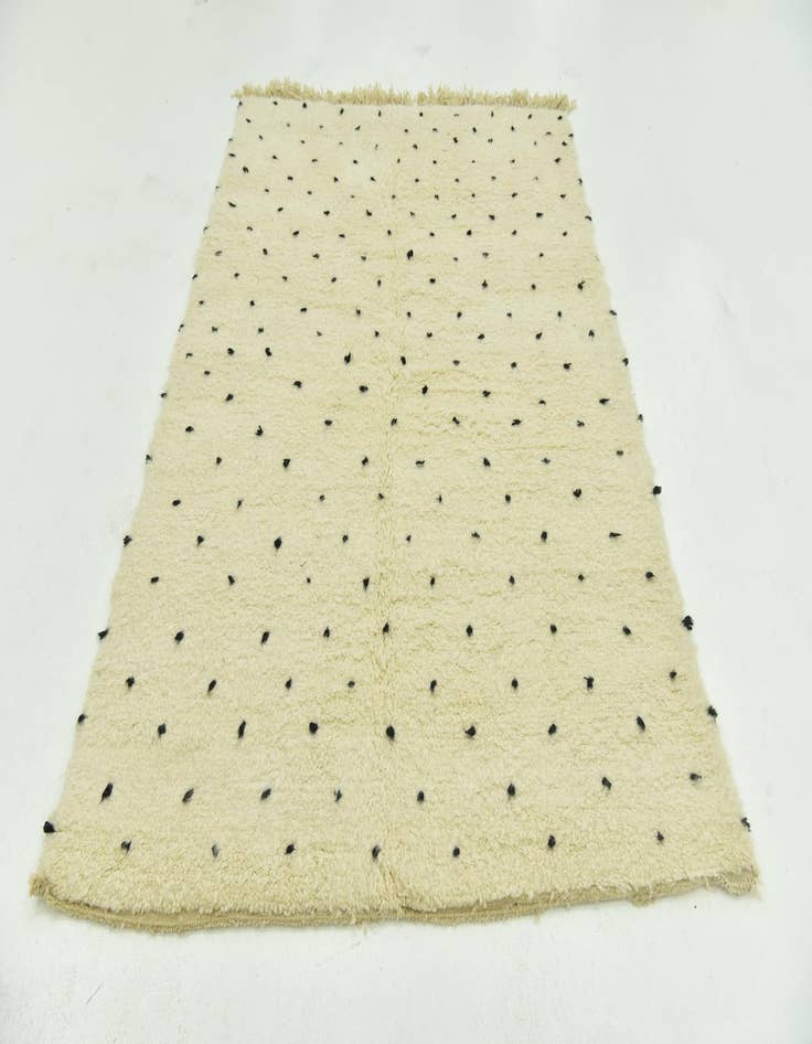 Detail image of  5' 2 x 7' 8  Hand Knotted Moroccan Wool Rug