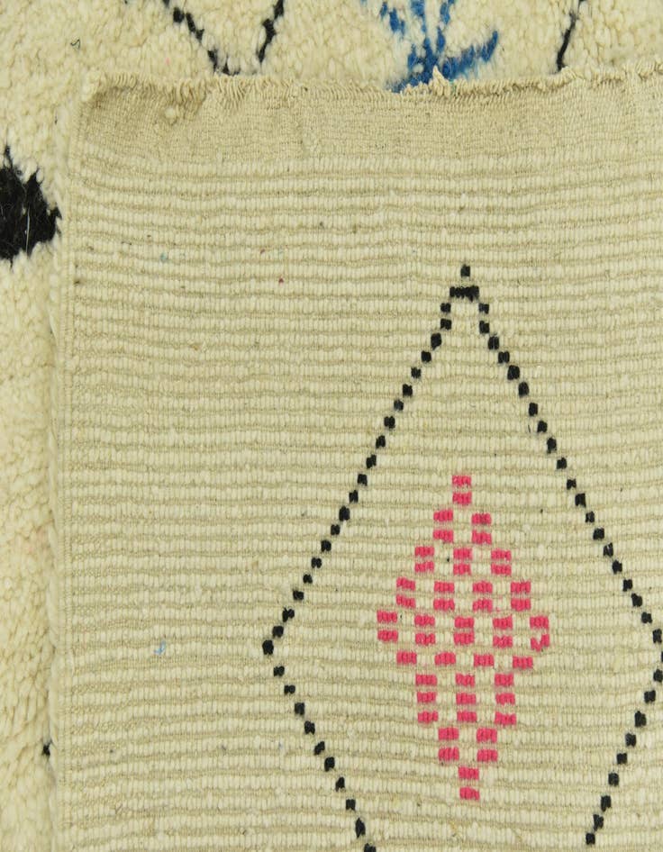 Detail image of  5' 2 x 7' 9  Hand Knotted Moroccan Wool Rug