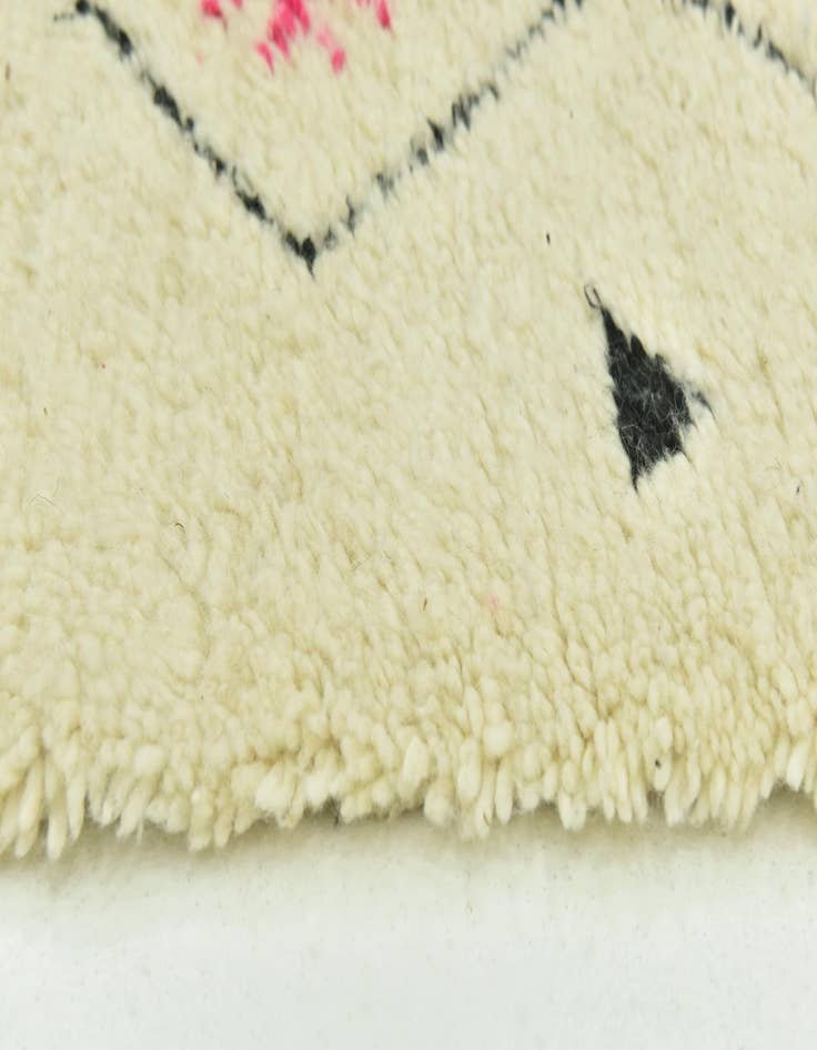 Detail image of  5' 2 x 7' 9  Hand Knotted Moroccan Wool Rug