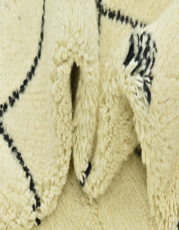 Detail image of  4' 10 x 8' 3  Hand Knotted Moroccan Wool Rug