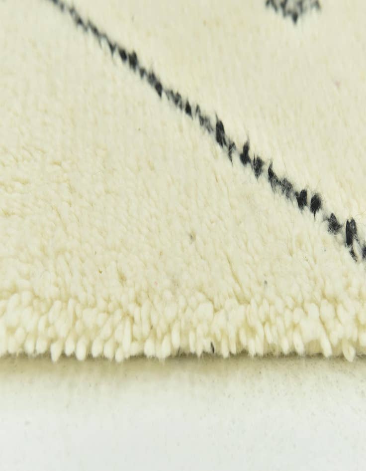 Detail image of  4' 10 x 8' 3  Hand Knotted Moroccan Wool Rug