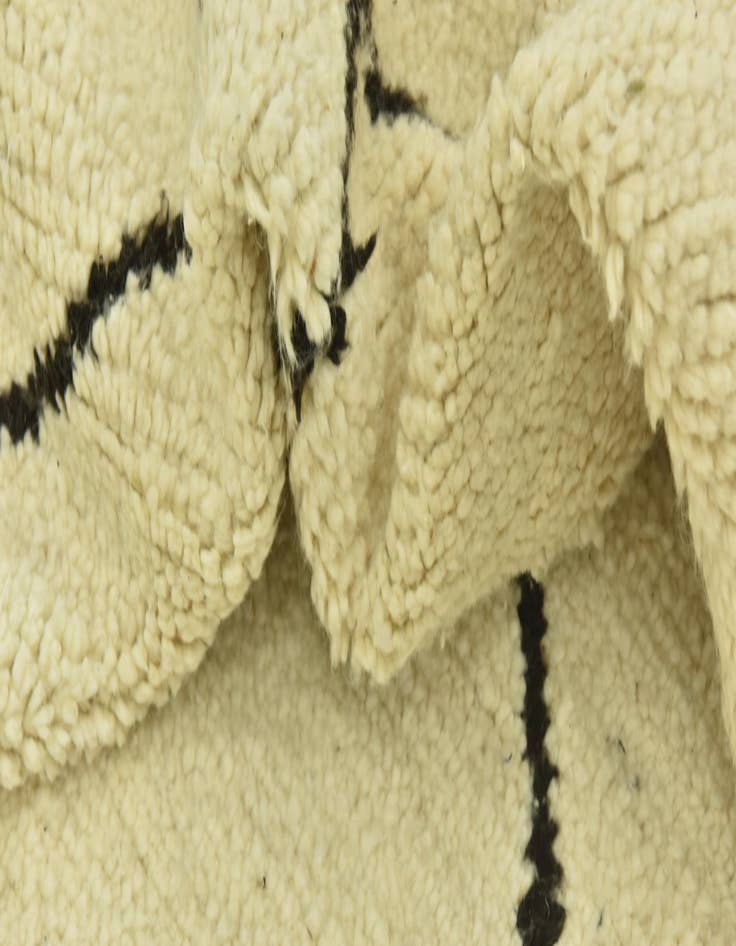 Detail image of  5' 4 x 9' 4  Hand Knotted Moroccan Wool Rug