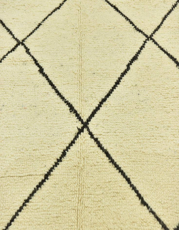 Detail image of  5' 4 x 9' 4  Hand Knotted Moroccan Wool Rug