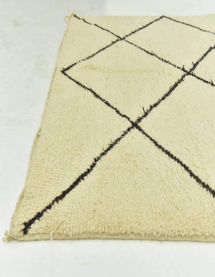 Detail image of  5' 4 x 9' 4  Hand Knotted Moroccan Wool Rug