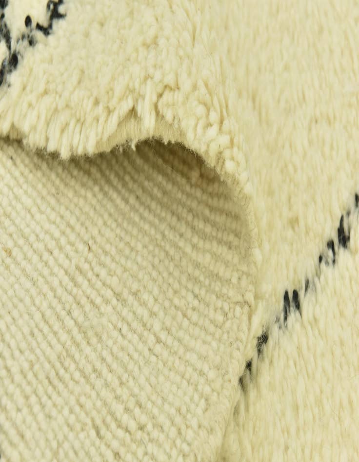 Detail image of 6' 8 x 10' 2 Hand Knotted Moroccan Wool Rug