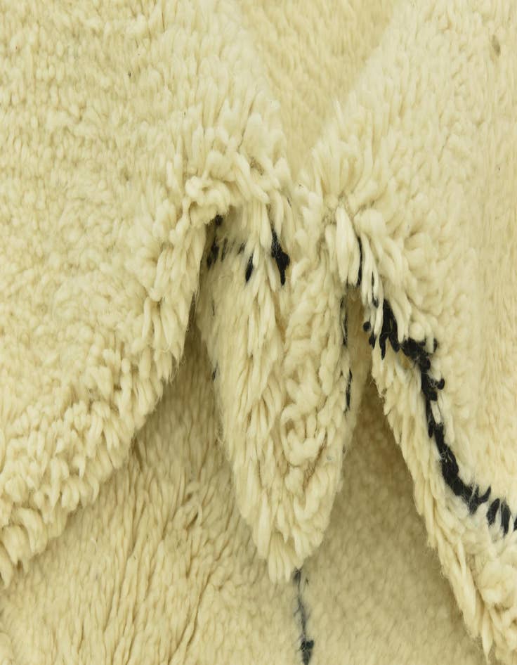 Detail image of  6' 6 x 9' 5  Hand Knotted Moroccan Wool Rug