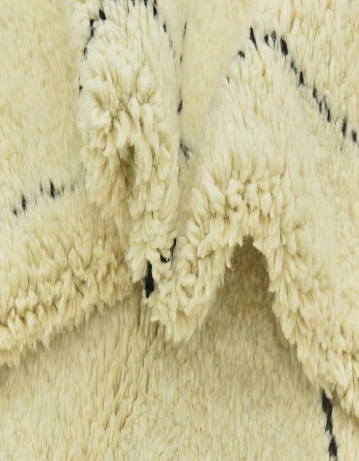 Detail image of  6' 10 x 10' 6  Hand Knotted Moroccan Wool Rug