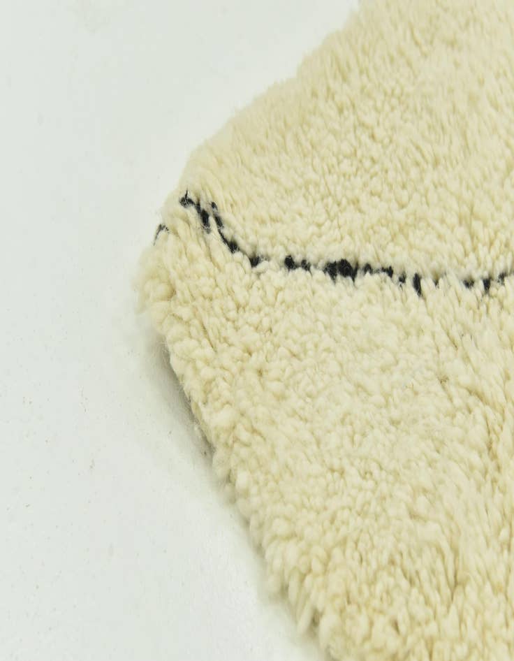 Detail image of  6' 10 x 10' 6  Hand Knotted Moroccan Wool Rug