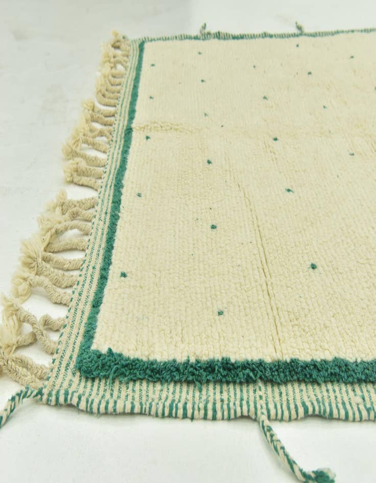 Detail image of  5' 2 x 8'  Hand Knotted Moroccan Wool Rug