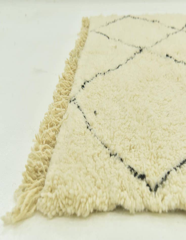 Detail image of  7' x 9' 9  Hand Knotted Moroccan Wool Rug