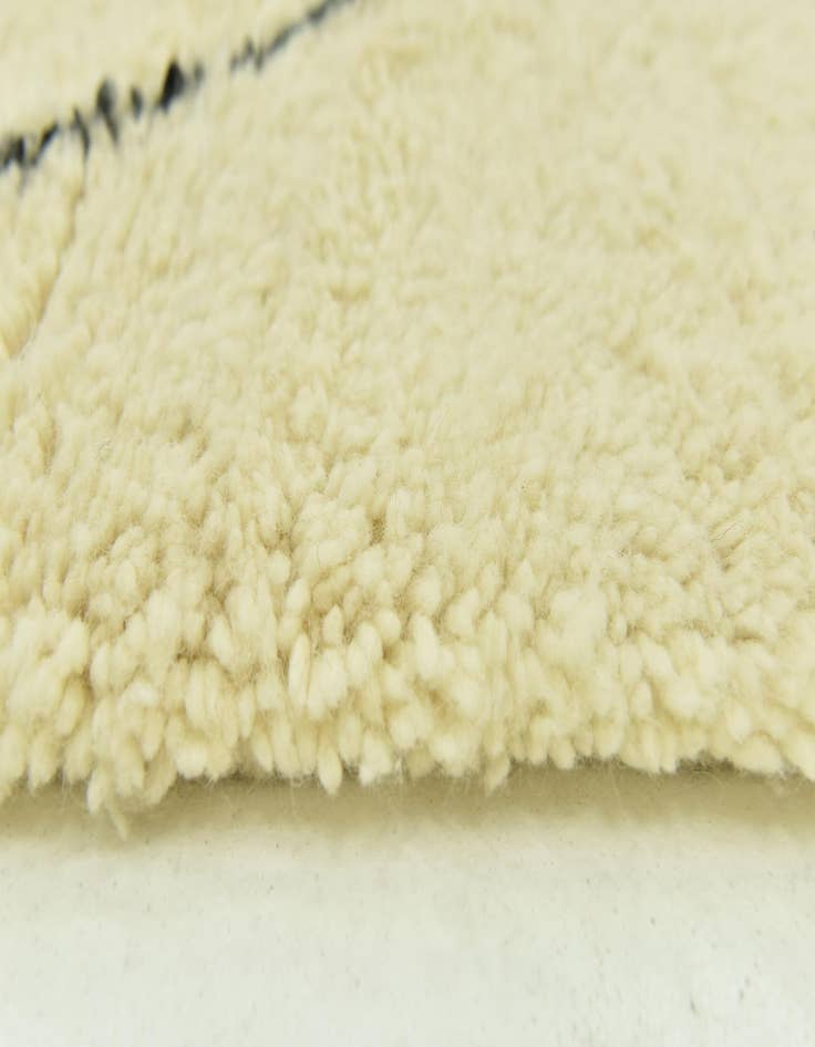 Detail image of  7' x 9' 9  Hand Knotted Moroccan Wool Rug