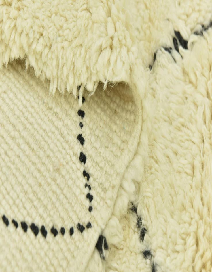 Detail image of  6' 10 x 10' 6  Hand Knotted Moroccan Wool Rug