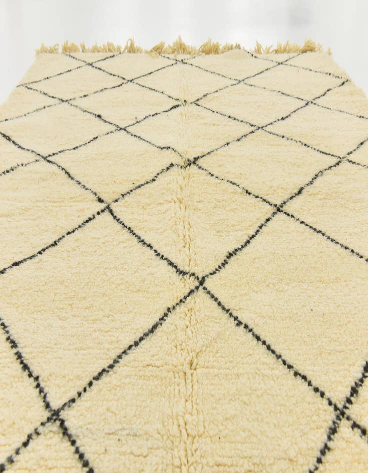 Detail image of  5' 11 x 7' 7  Hand Knotted Moroccan Wool Rug