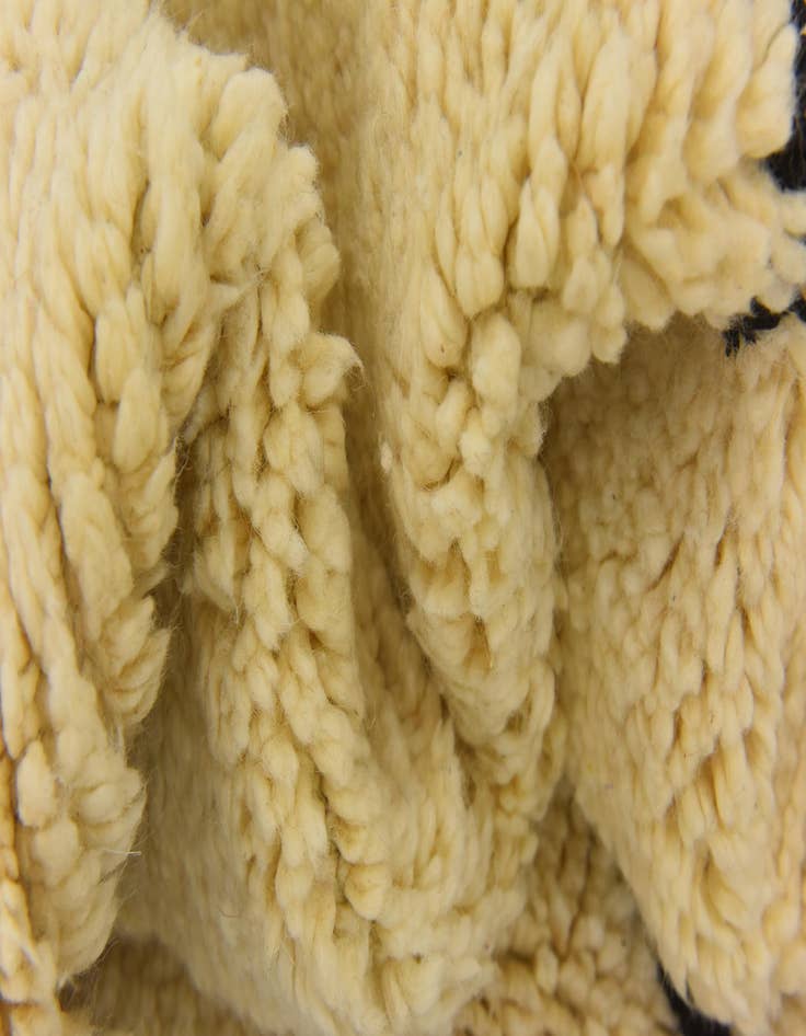 Detail image of  7' 1 x 9' 2  Hand Knotted Moroccan Wool Rug