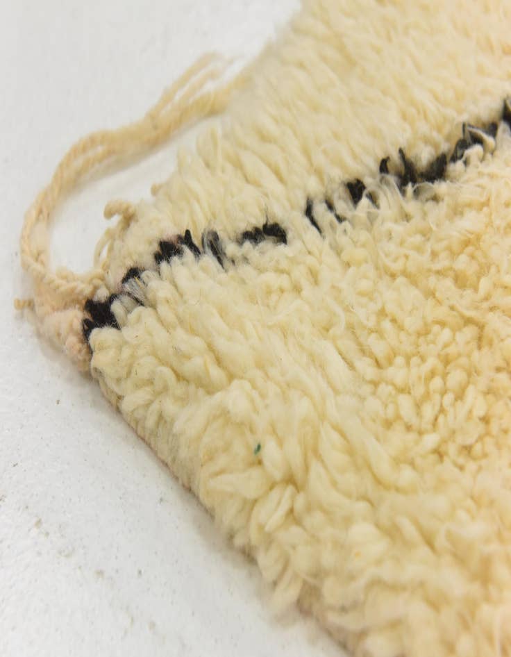 Detail image of  7' 1 x 9' 9  Hand Knotted Moroccan Wool Rug