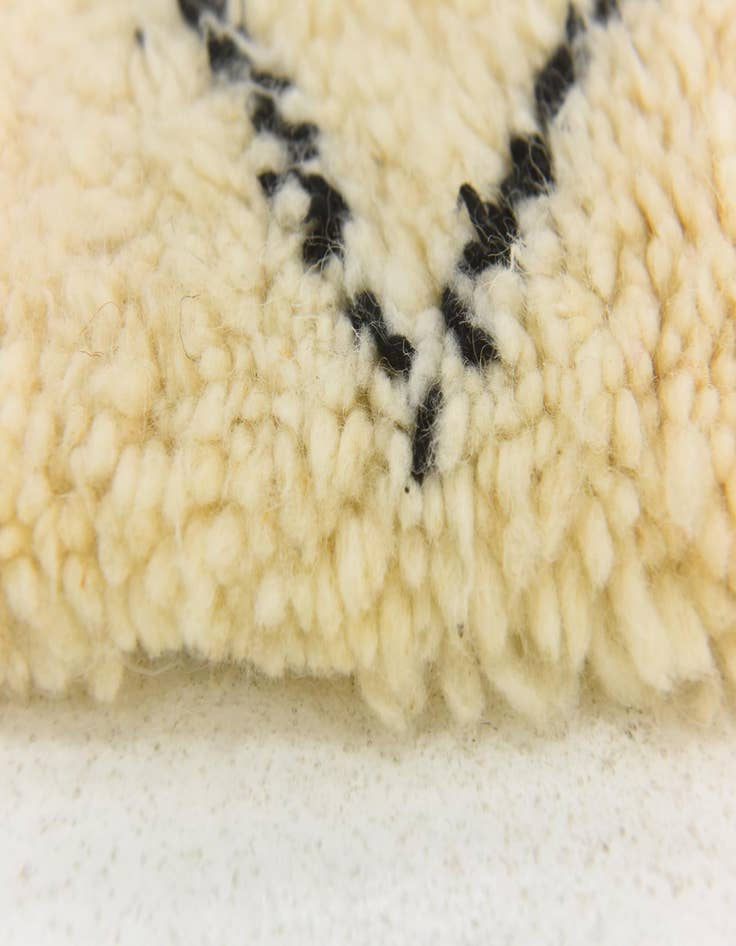 Detail image of  5' 2 x 8' 6  Hand Knotted Moroccan Wool Rug