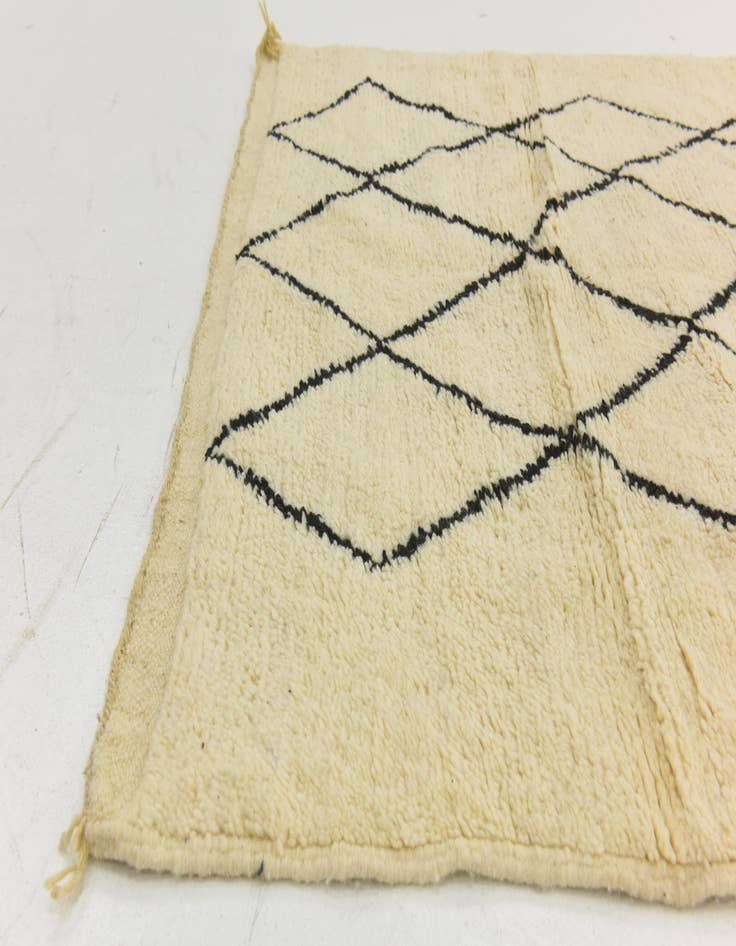 Detail image of  4' 11 x 8' 4  Hand Knotted Moroccan Wool Rug