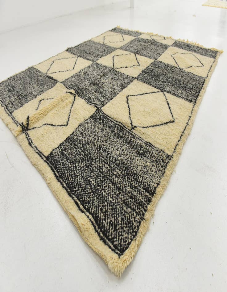 Detail image of  7' 5 x 9' 9  Hand Knotted Moroccan Wool Rug