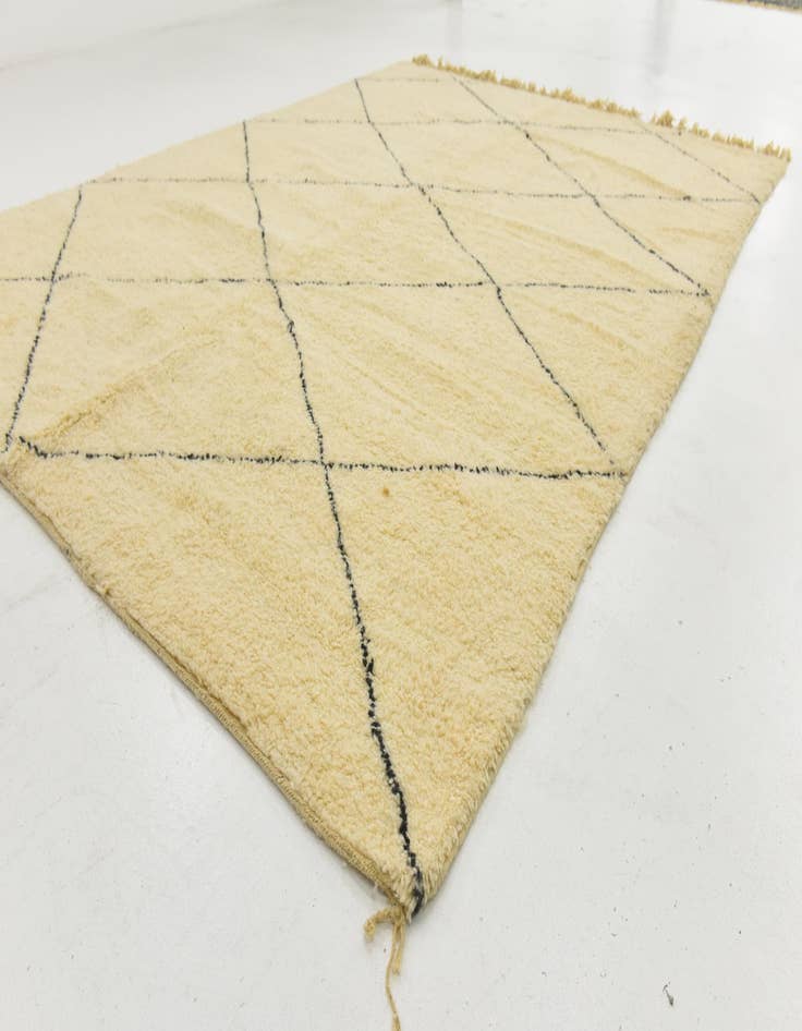 Detail image of  8' 8 x 11' 8  Hand Knotted Moroccan Wool Rug