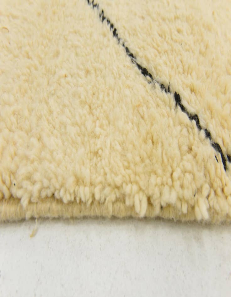 Detail image of  8' 8 x 11' 8  Hand Knotted Moroccan Wool Rug