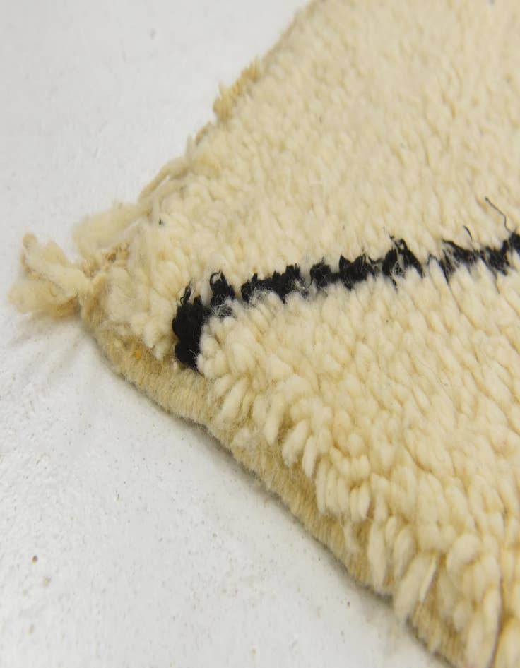 Detail image of  4' 10 x 8' 5  Hand Knotted Moroccan Wool Rug