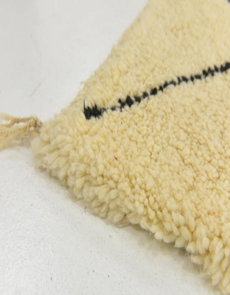 Detail image of  6' 10 x 10' 4  Hand Knotted Moroccan Wool Rug