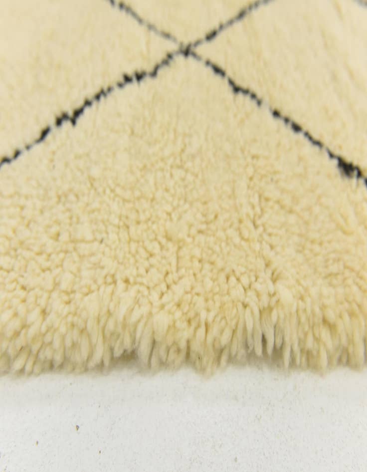 Detail image of  6' 10 x 10' 4  Hand Knotted Moroccan Wool Rug