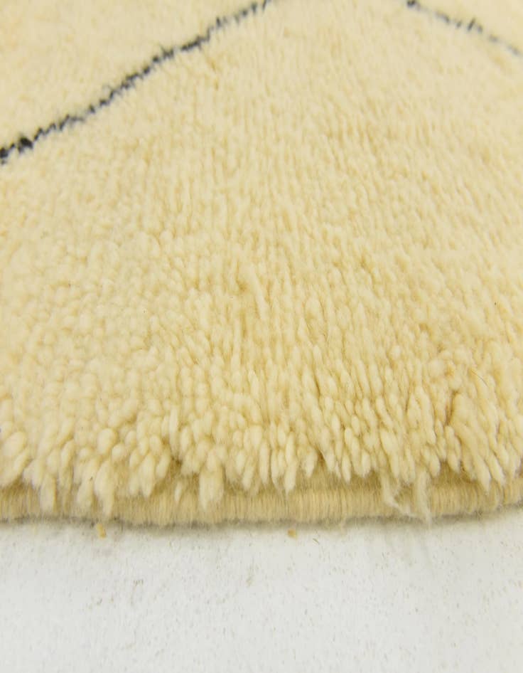 Detail image of  6' 10 x 10'  Hand Knotted Moroccan Wool Rug