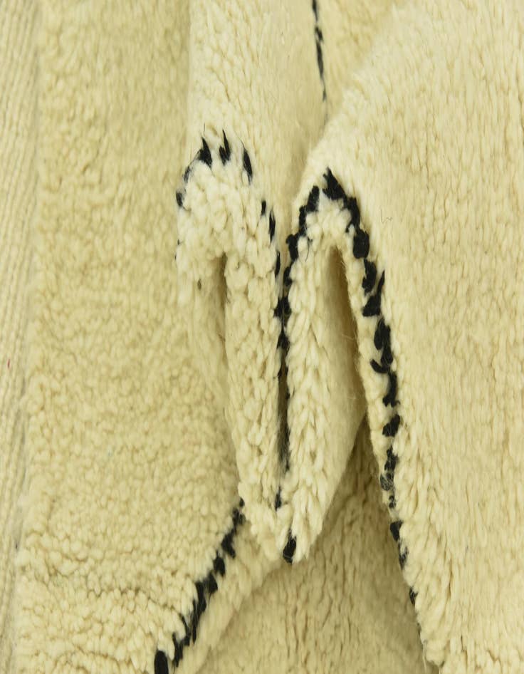 Detail image of  7' 2 x 9' 8  Hand Knotted Moroccan Wool Rug