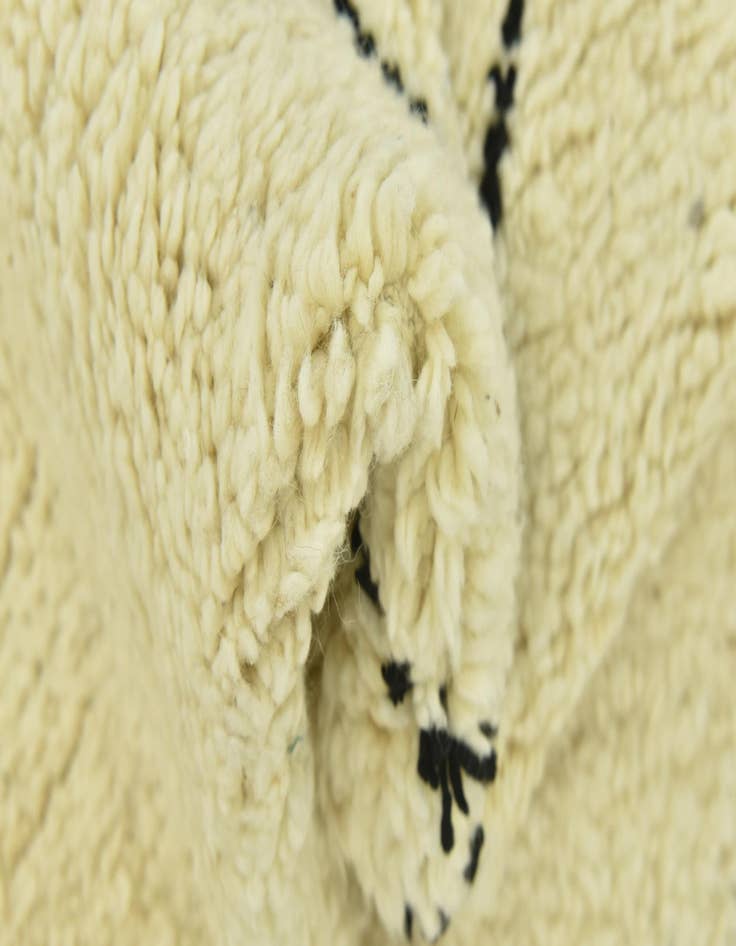 Detail image of  6' 8 x 9' 6  Hand Knotted Moroccan Wool Rug