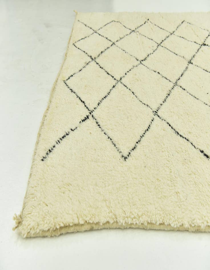 Detail image of  6' 10 x 10'  Hand Knotted Moroccan Wool Rug