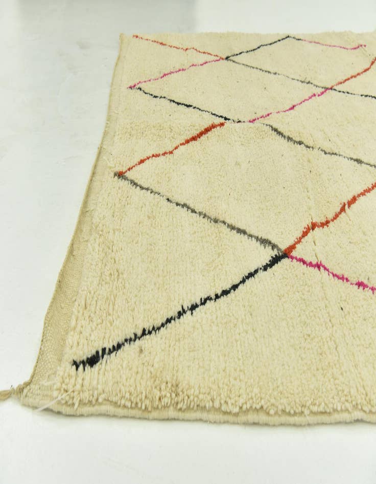 Detail image of  7' 1 x 10'  Hand Knotted Moroccan Wool Rug