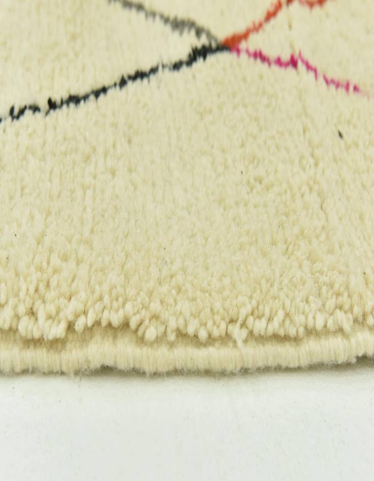 Detail image of  7' 1 x 10'  Hand Knotted Moroccan Wool Rug