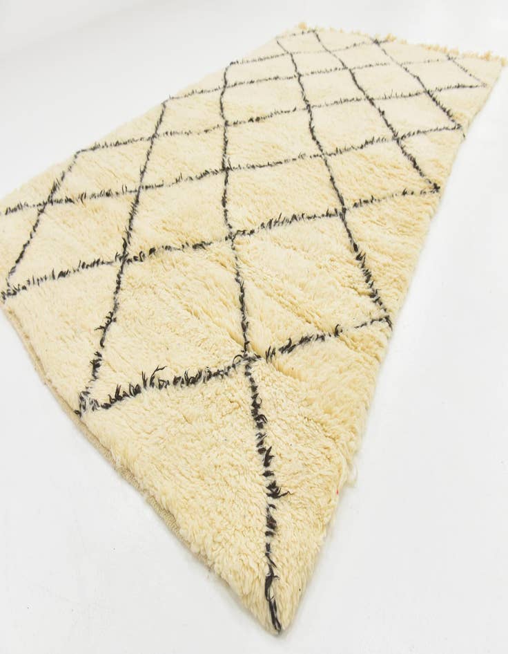 Detail image of  5' 2 x 8' 5  Hand Knotted Moroccan Wool Rug