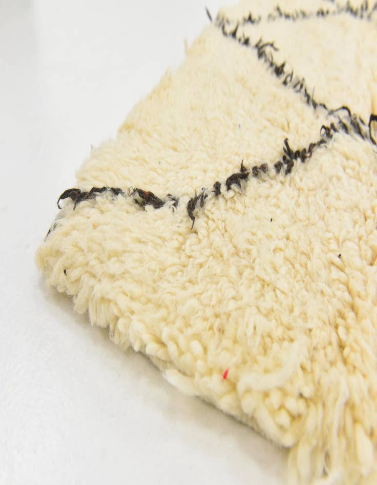 Detail image of  5' 2 x 8' 5  Hand Knotted Moroccan Wool Rug