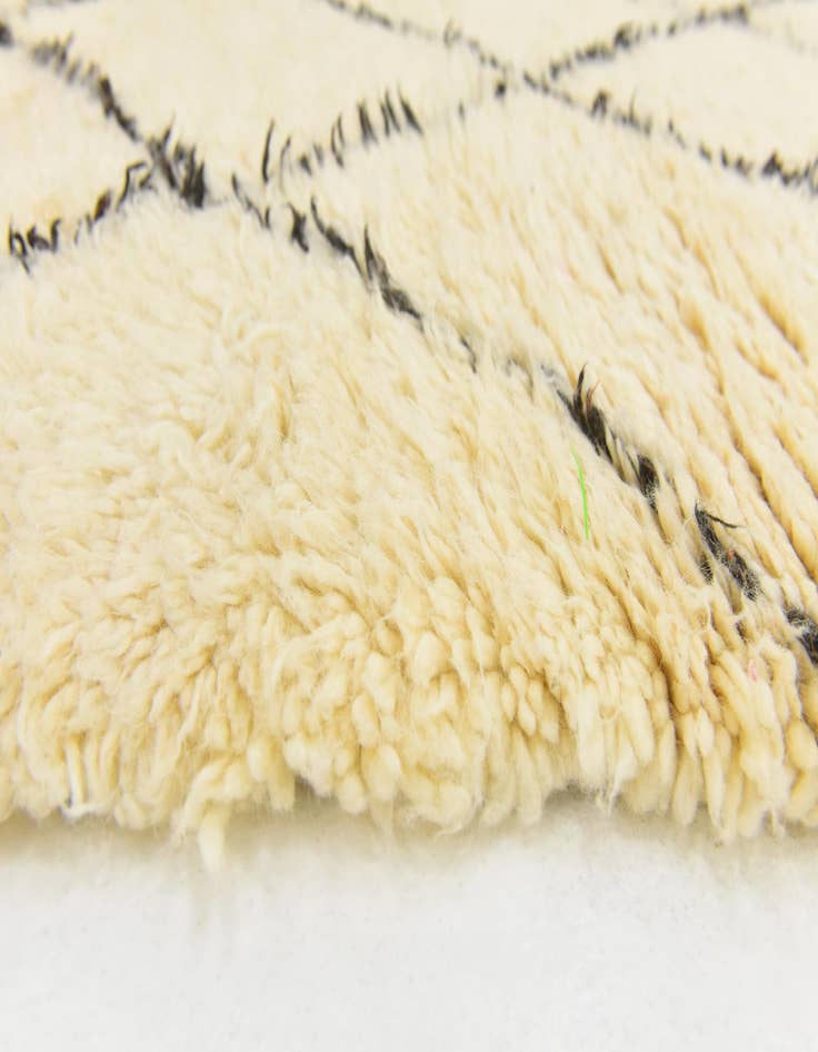 Detail image of  5' 2 x 8' 5  Hand Knotted Moroccan Wool Rug