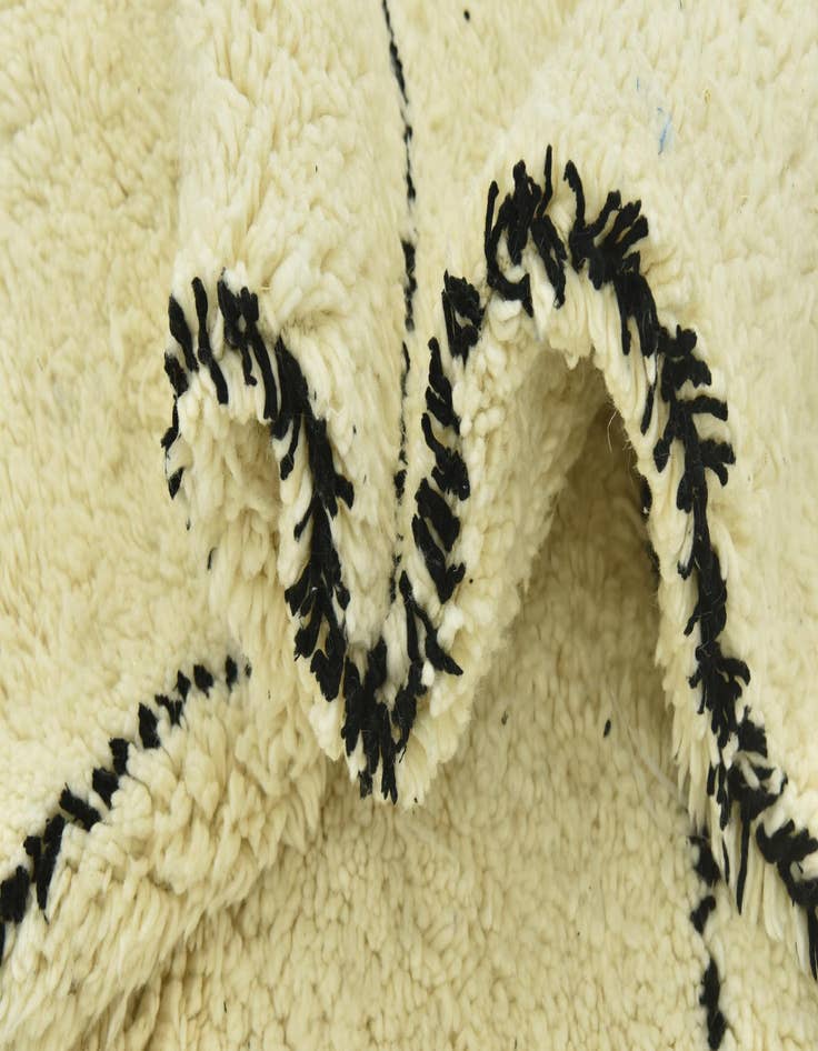 Detail image of  6' 9 x 10' 2  Hand Knotted Moroccan Wool Rug