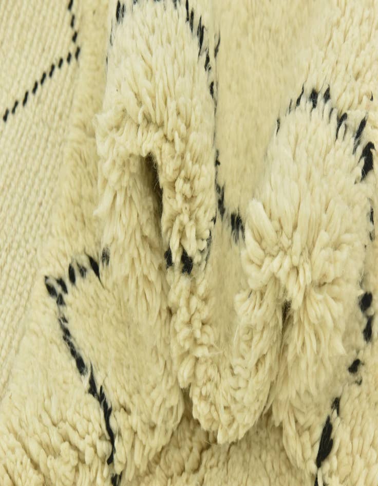 Detail image of  7' 2 x 9' 9  Hand Knotted Moroccan Wool Rug