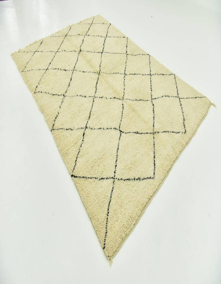 Detail image of  7' 2 x 9' 9  Hand Knotted Moroccan Wool Rug