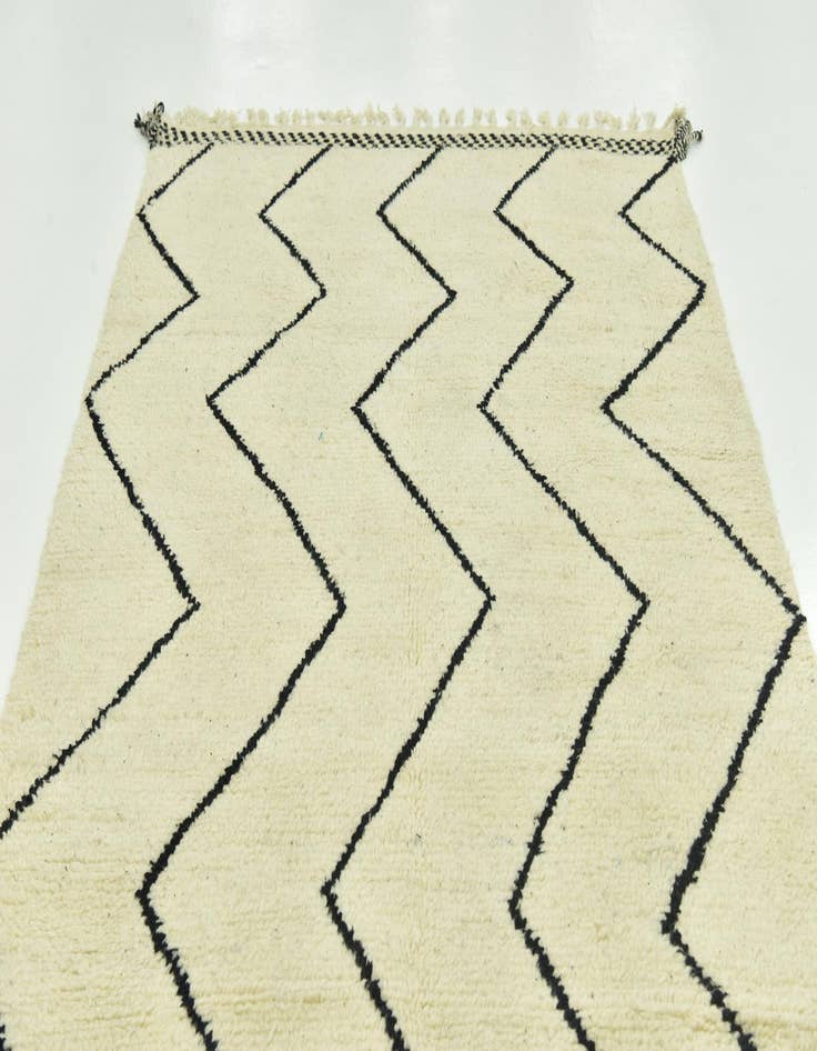 Detail image of  5' 10 x 10' 5  Hand Knotted Moroccan Wool Rug