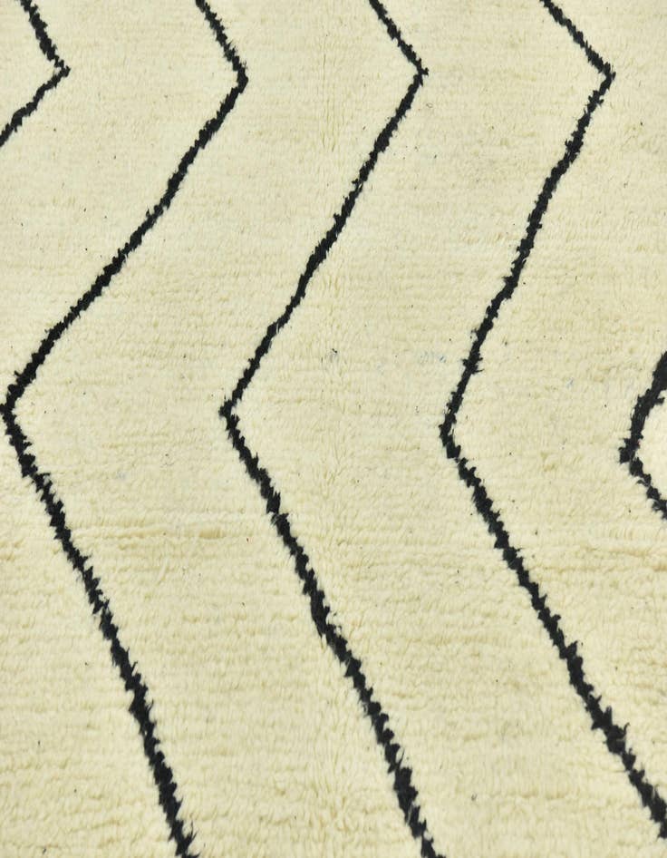 Detail image of  5' 10 x 10' 5  Hand Knotted Moroccan Wool Rug