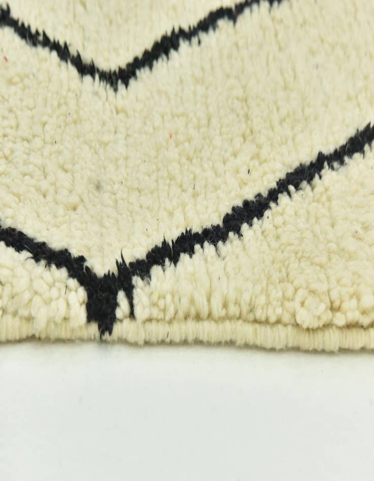 Detail image of  5' 10 x 10' 5  Hand Knotted Moroccan Wool Rug