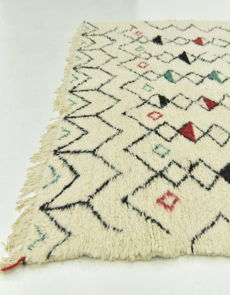 Detail image of  5' x 9' 2  Hand Knotted Moroccan Wool Rug
