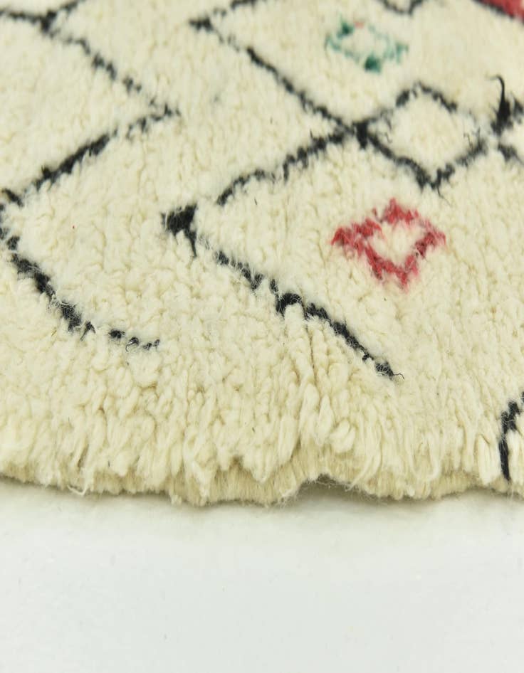 Detail image of  5' x 9' 2  Hand Knotted Moroccan Wool Rug