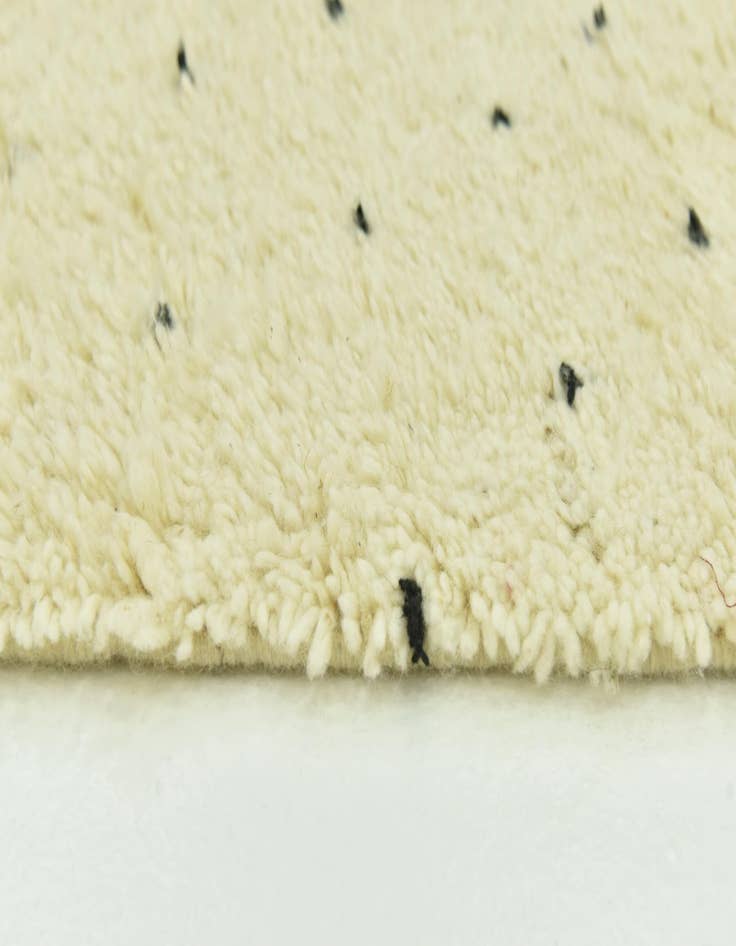 Detail image of  6' 6 x 9' 10  Hand Knotted Moroccan Wool Rug